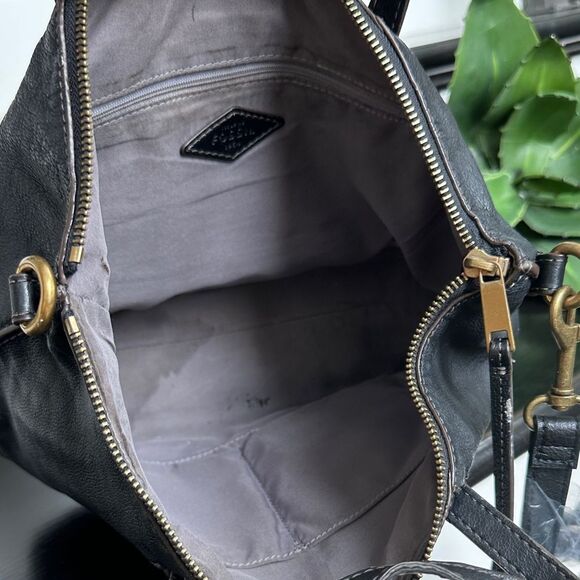 Fossil, genuine, leather shoulder tote, Crossbody satchel purse laptop, business - Picture 6 of 7